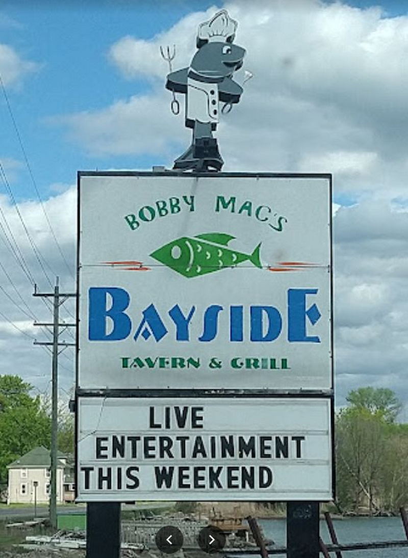 Bobby Macs Bayside Tavern & Grill (Buds Restaurant) - From Web Listing